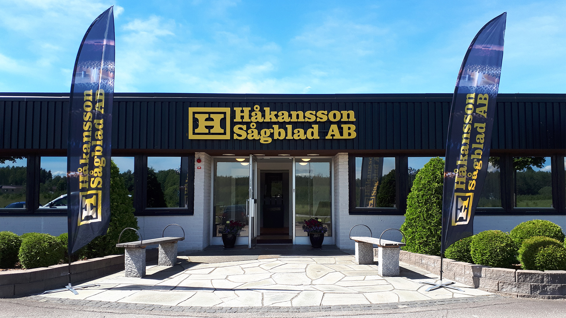 Hakansson Building